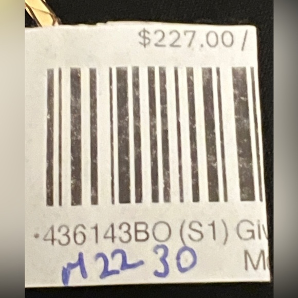 7” Givenchy Bracelet Gold Medal - Picture 3 of 4